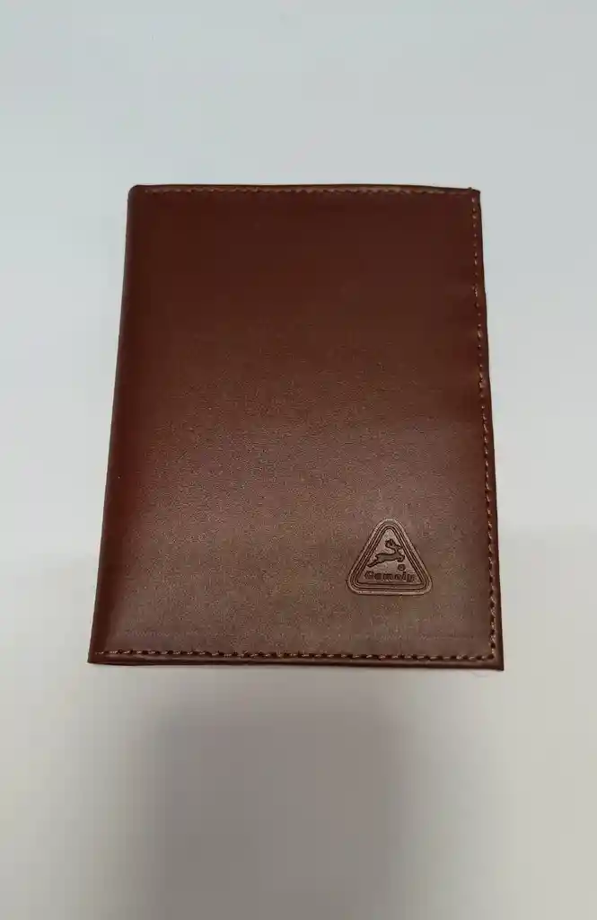 Billetera Hombre Pasaporte Cuero 14.5cm X 11cm Garantia Original