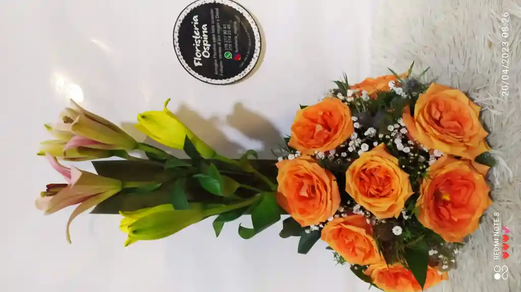 Arreglo Llirios Y Rosas Naranjas