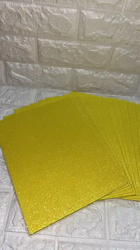 Fomi Amarillo 1/8 Escarchado