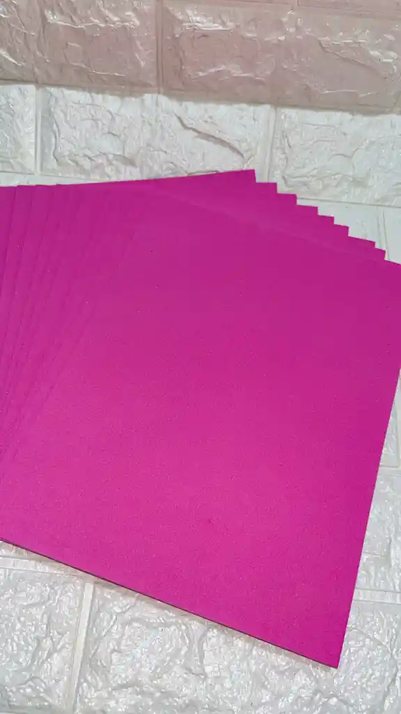 Fomi Fucsia 1/8 Unidad