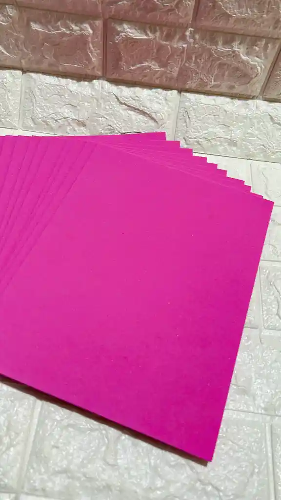 Fomi Fucsia 1/8 Unidad