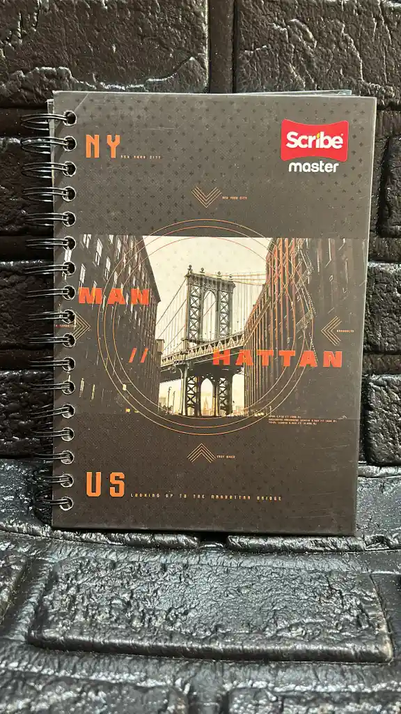 Cuaderno 5 Materias Pequeño Caballero Cuadriculado Lukis