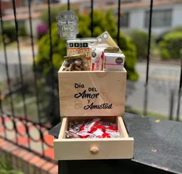 Regalo Caja Amor Y Amistad