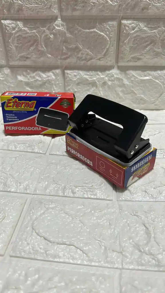 Perforadora 2 Huecos Eterna Et-162