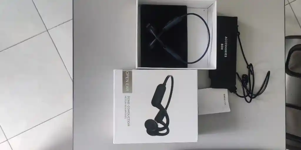 Auriculares De Movimiento De Conducción Ósea