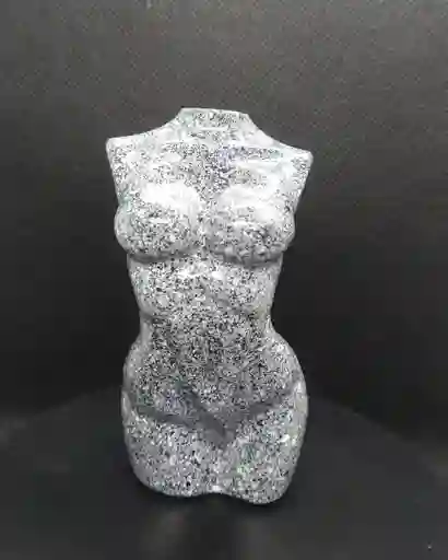 Torso Mujer Acabado Tipo Piedra