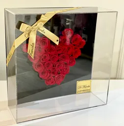 Cuadro De Rosas Preservadas En Forma De Corazon