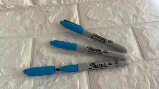 Sharpie Azul Claro Delgado Permanente