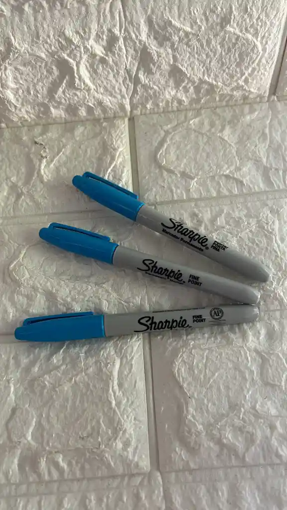 Sharpie Azul Claro Delgado Permanente