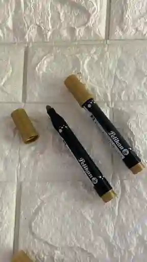 Marcador Grafico Dorado