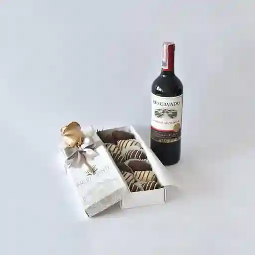 Caja De 12 Fresas Premium Con Chocolate +rosa Dorada Y Vino Cabernet Sauvignon 750m