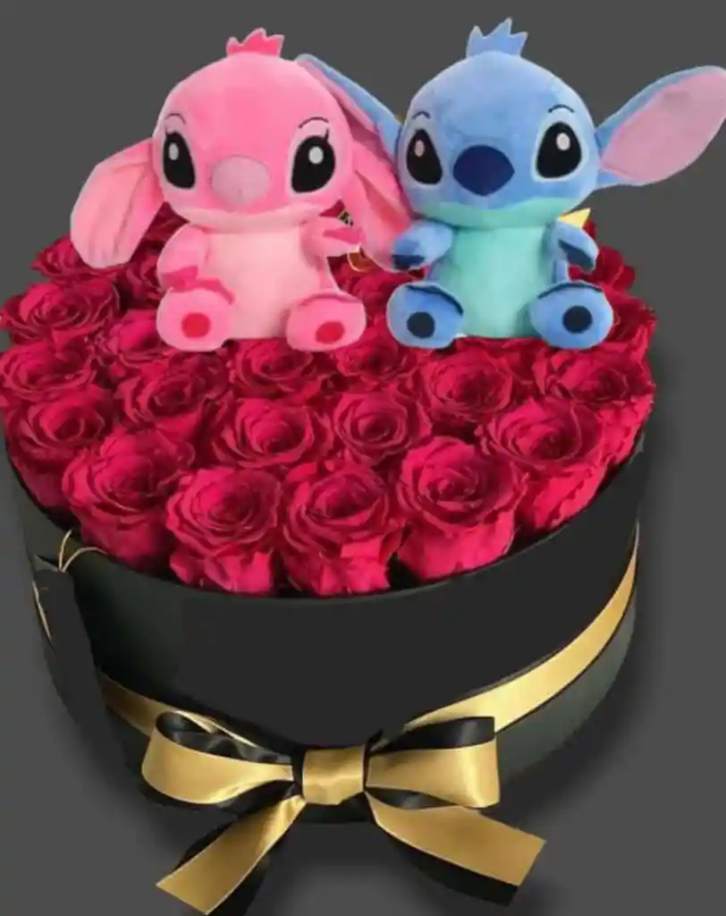 Rosas En Cilindro Stitch Y La Novia