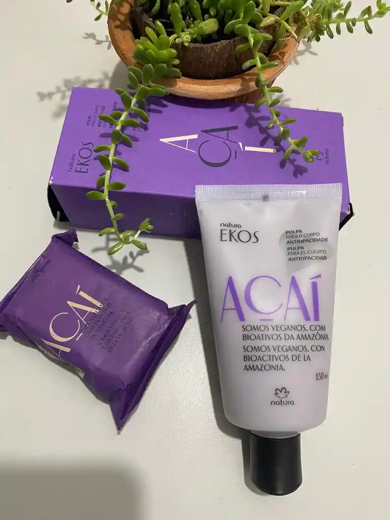 Kit De Pulpa Para El Cuerpo Antiopacacidad 150 Ml Y Jabón Corporal Acaí. + Bolsa De Regalo Natura.