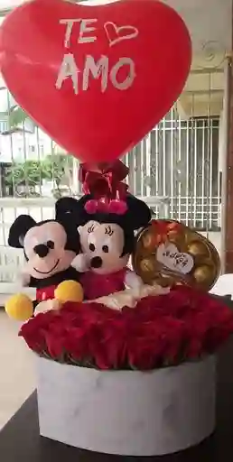 C Aja Minie Y Mikey Corazon