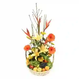 Canasta De Flores Y Frutas