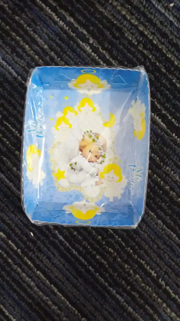 Platos X 12 Und Para Fiesta De Bautizo Niño Con Vestido Blanco