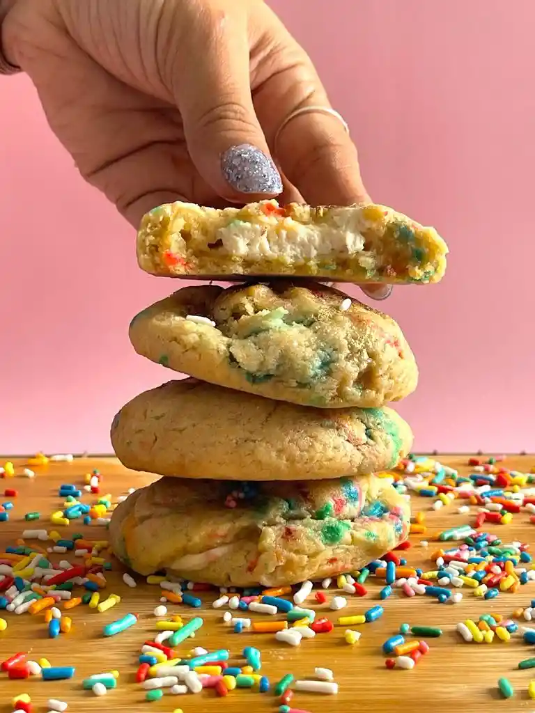 Galleta Birthday Cake