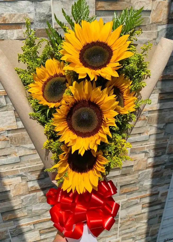 Bouquet De Girasoles