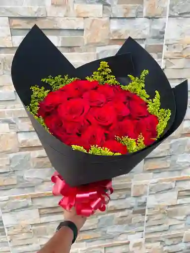 Bouquet De Rosas Amor