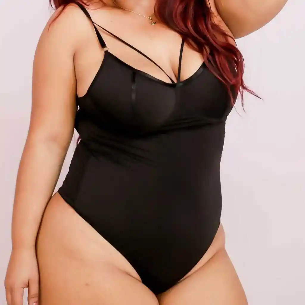 Talla L Body Alicia Negro