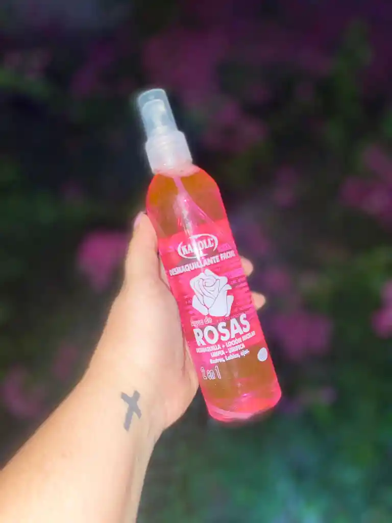 Agua De Rosas Spray X 250 Ml