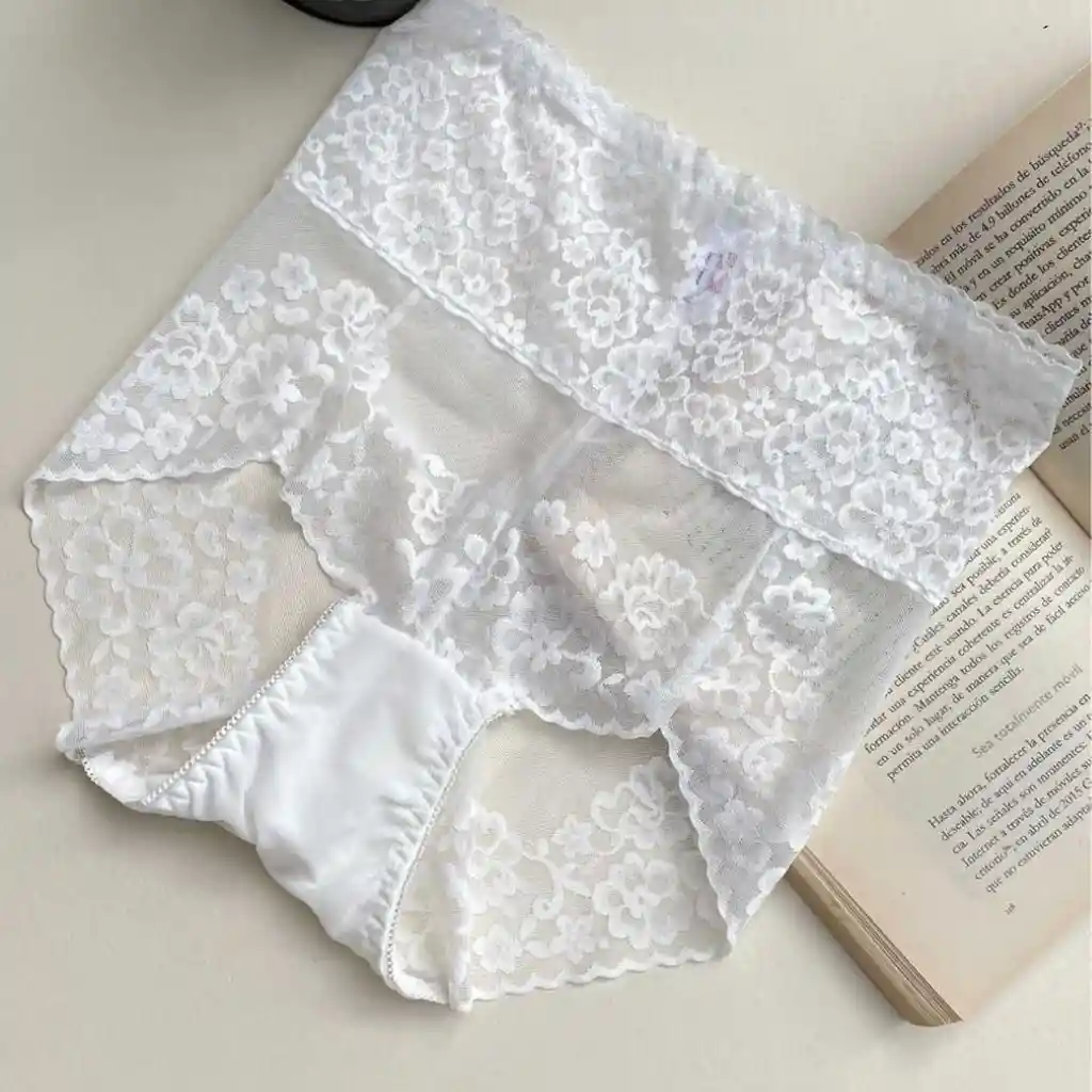 Talla S Panty Leticia Blanca