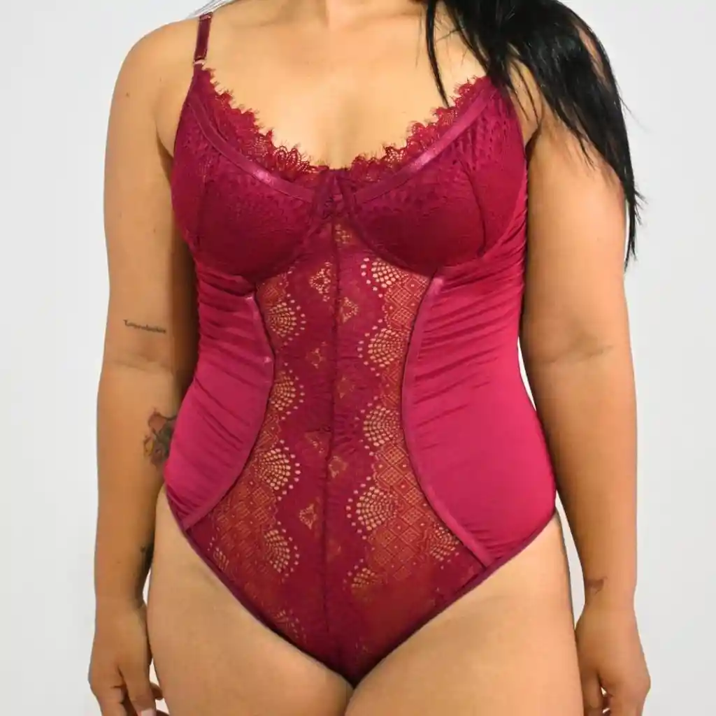 Talla L Body Gina Vinotinto De Encaje