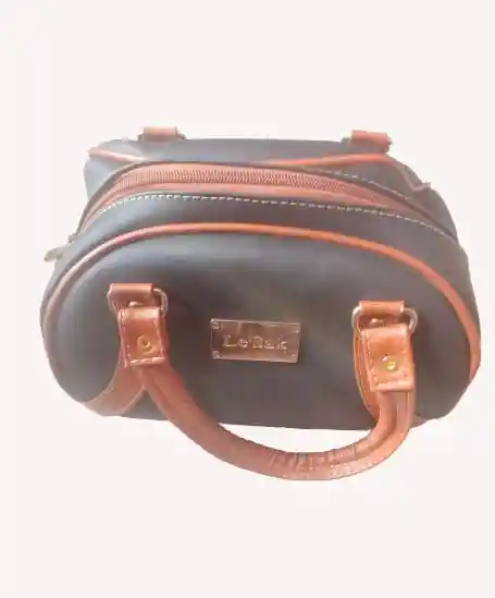 Bolso Tipo Baúl Para Dama.