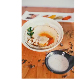 Hummus con Pollo