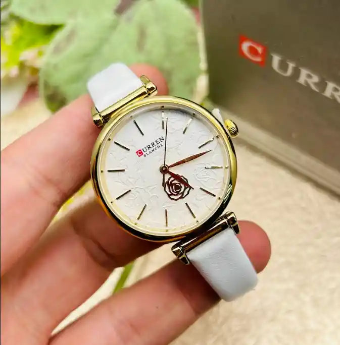 Reloj Analógico Pulsera Cuero Curren Original Para Mujer Blanco