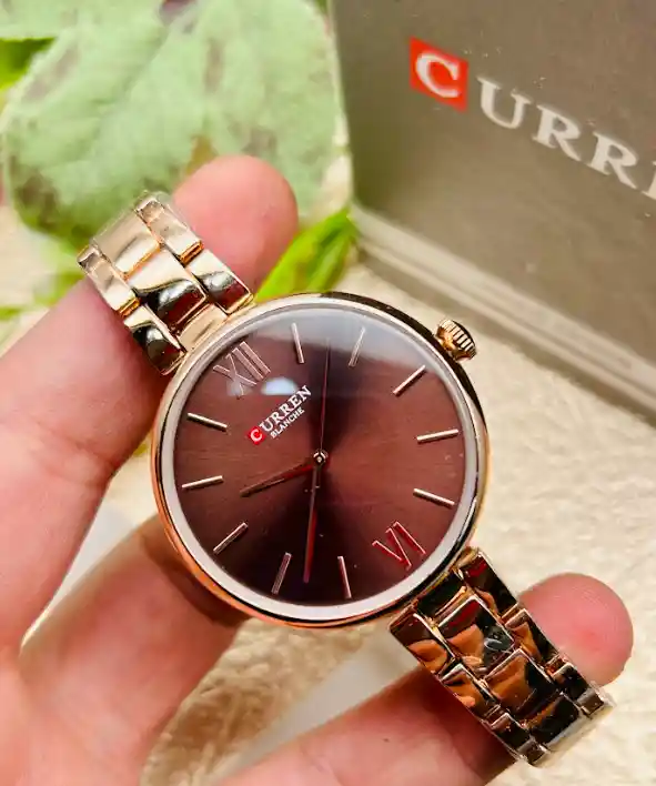 Reloj Analógico Pulsera Acero Curren Original Para Mujer Dorado