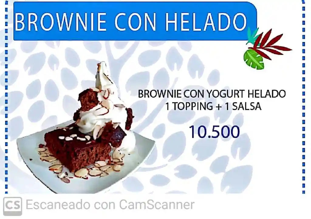 Brownnie Con Helado De Yogurt Griego