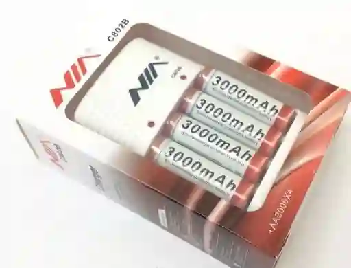 Bateria Recargable Aa X4 3000mah + Cargador Nia C802b