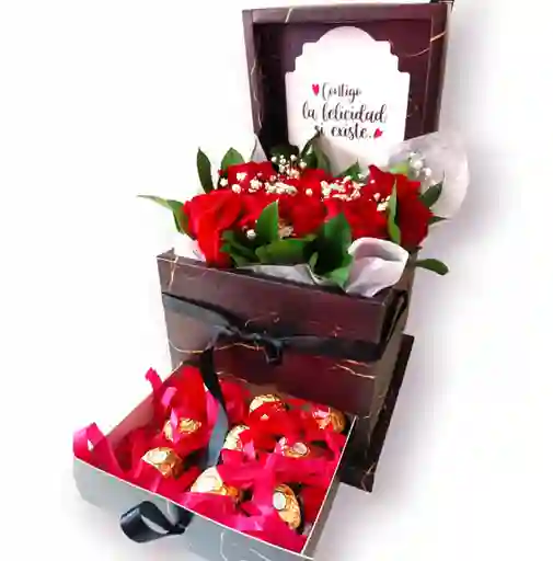 Cajon De Rosas Y Chocolates