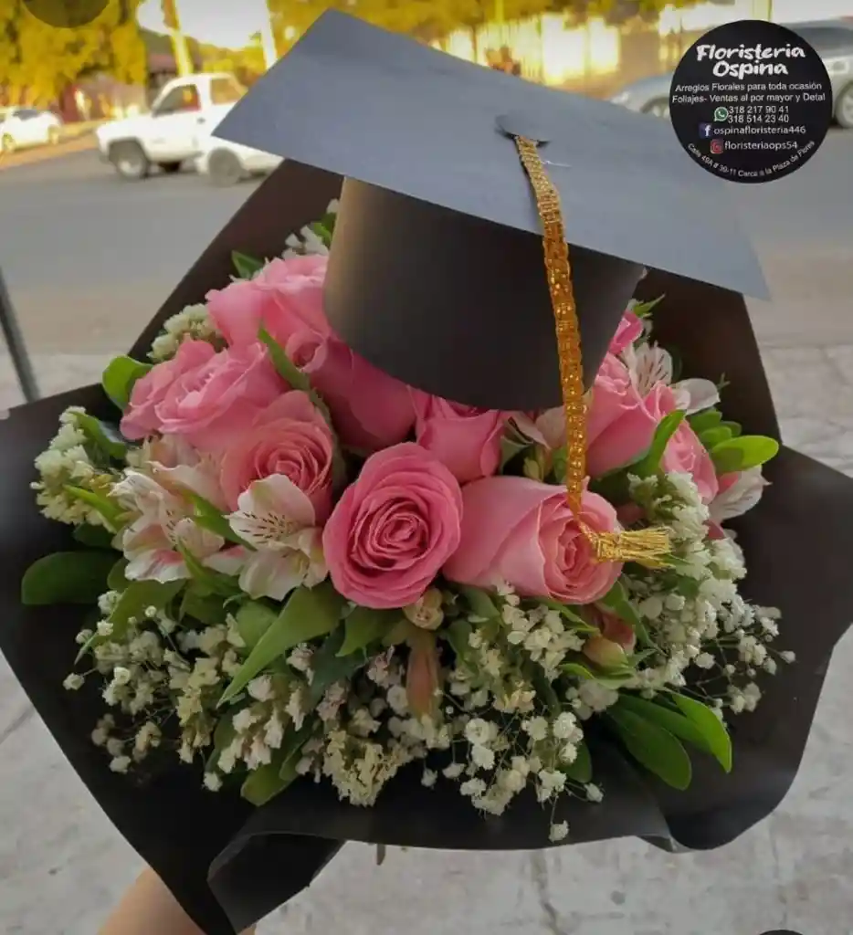 Bouquet Para Graduación Rosas Rosadas Y Birrete