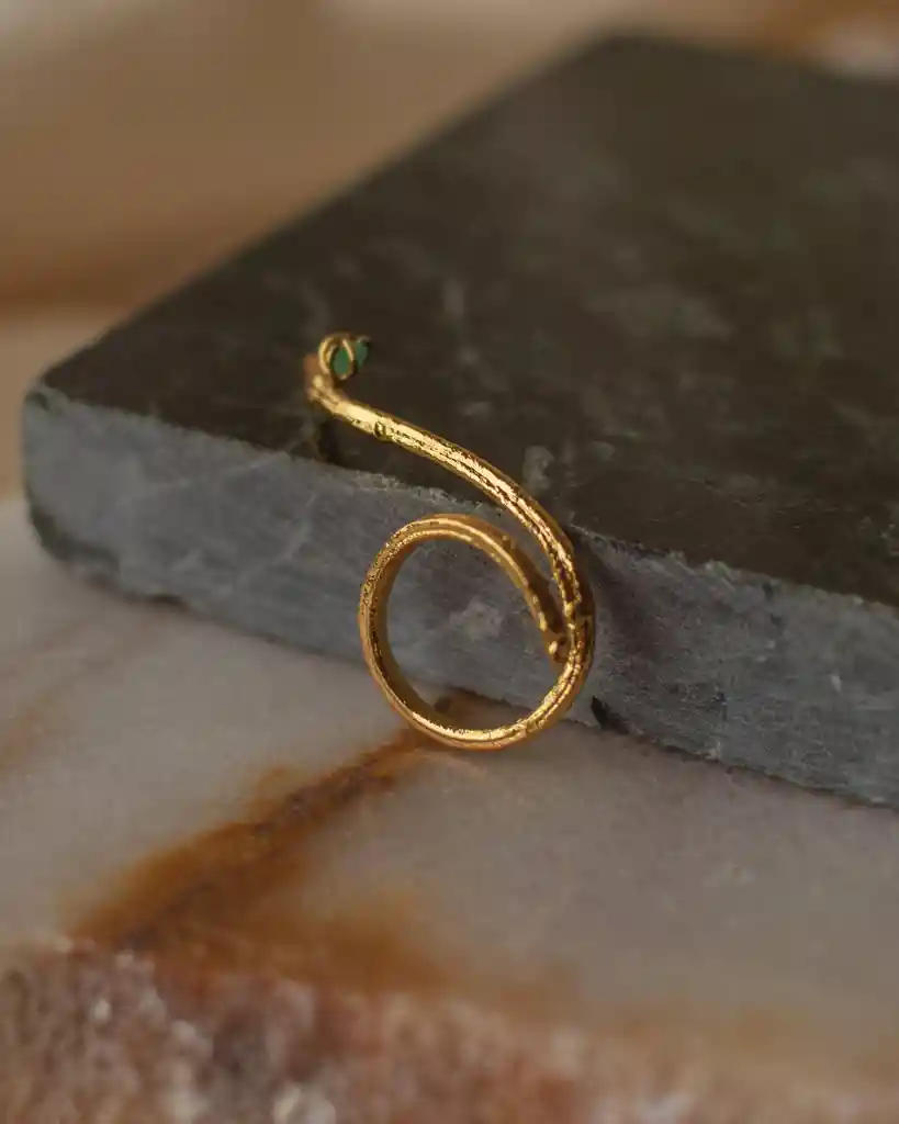 Anillo Ramita Abierto Esmeralda