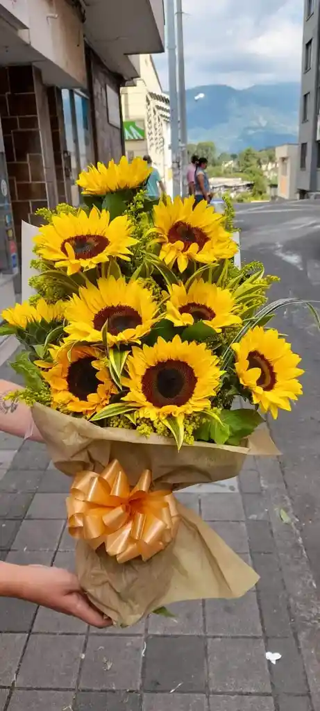 Bouquet Girasoles
