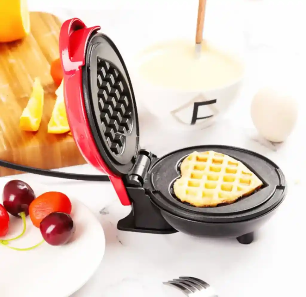 Mini Wafflera Gofrera Eléctrica Corazon Antiadherente