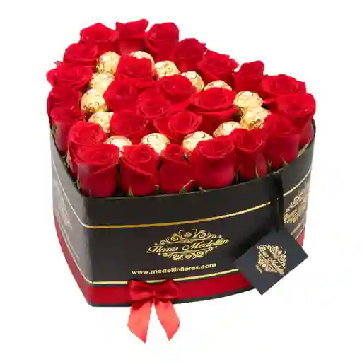 Chocolates Corazon En Rosas Naturales Y