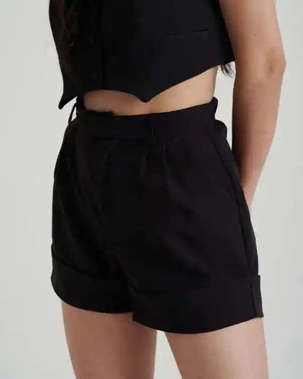 Short Clasico Negro L