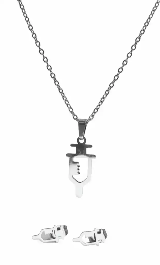 Juego De Aretes Y Collar En Acero Diseño Jeringa