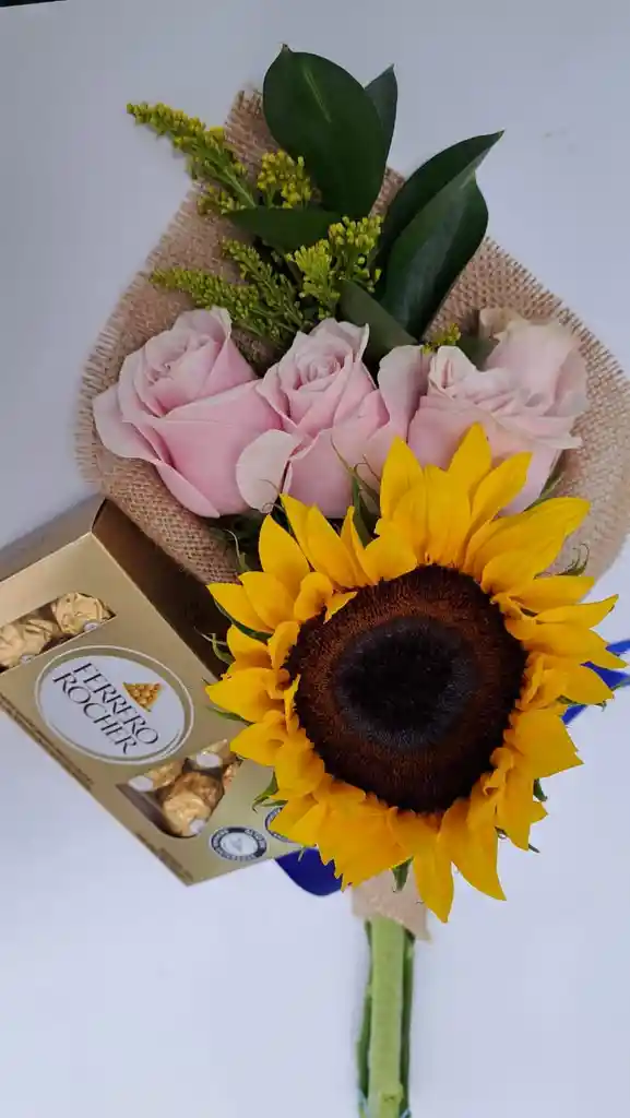 Arreglo Floral, Combo Girasol, Rosas Rosadas Y Chocolates x8