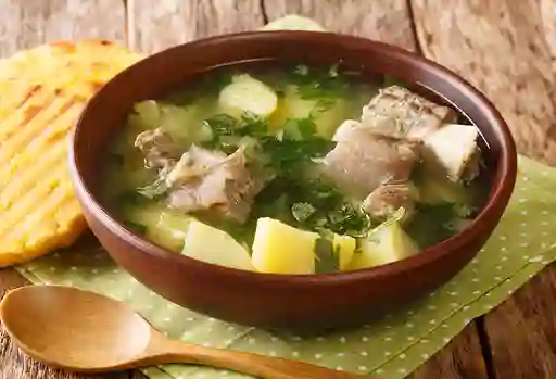 Caldo de Costilla con Bandeja