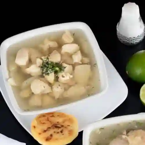 Caldo de Pollo