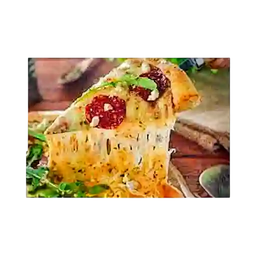 Pizza Suiza Especial