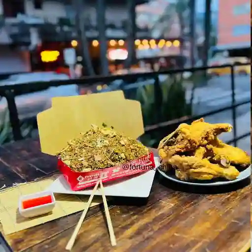 Caja mega más un pollo