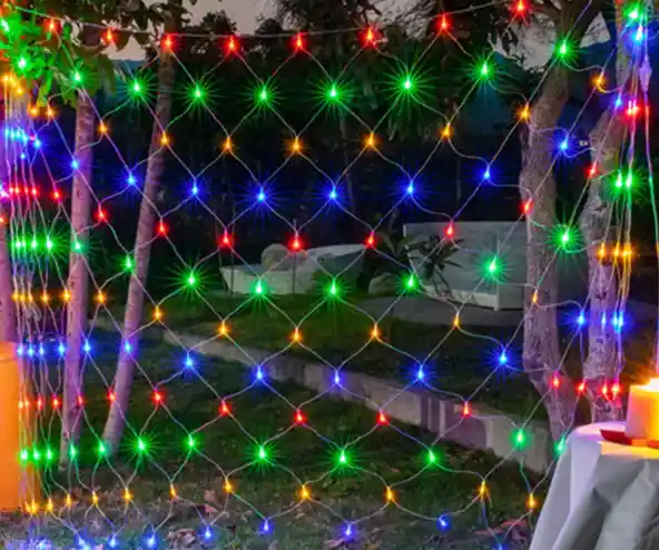 Luces De Navidad Malla Luz Multicolor 1.5 X 1.5m 132 Bombillos Cable Siliconado Decoracion Adorno