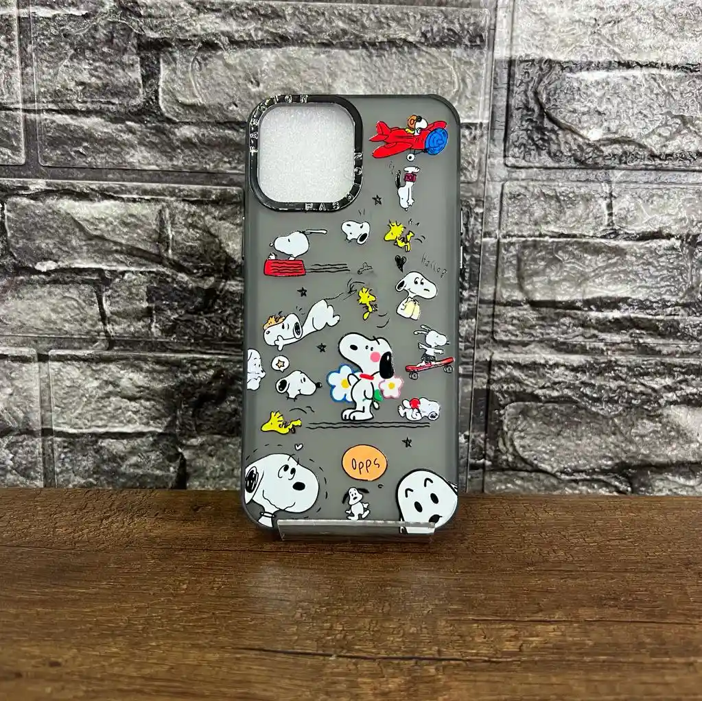 Estuche Iphone 13 Pro Max - Snoopy