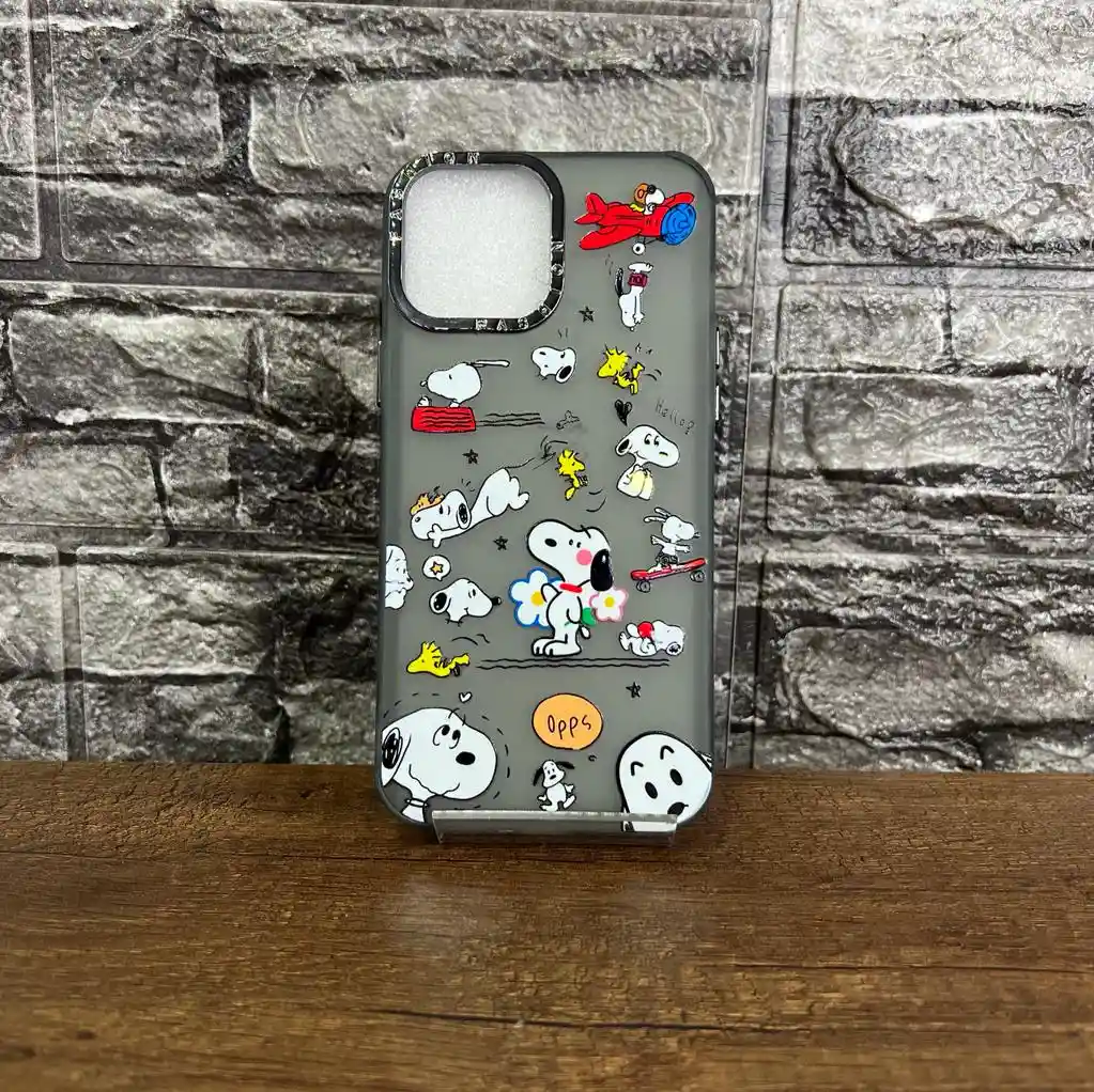 Estuche Iphone 13 Pro Max - Snoopy