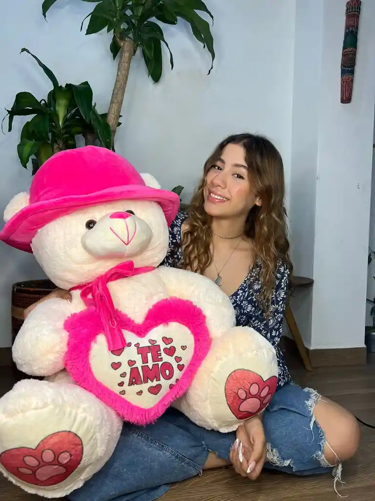Peluche Osa Pava Con Corazon De 1 Metro